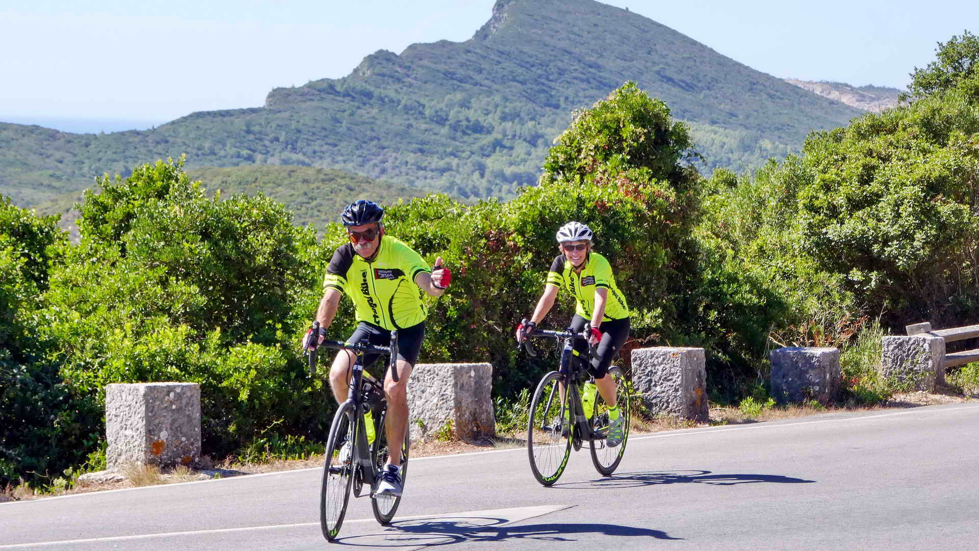 towards the algarve portugal bike tours