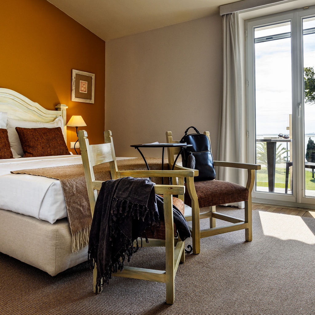 porto towards lisbon portugal bike tour aveiro