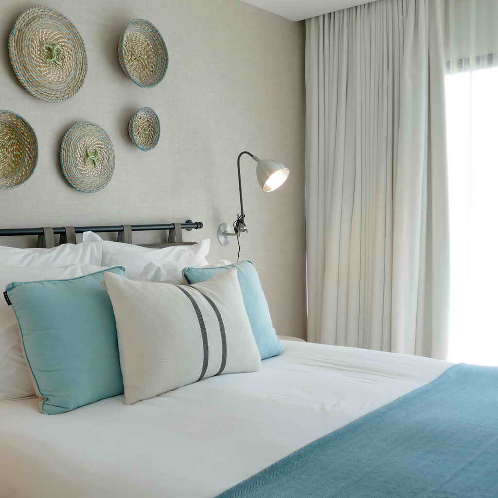 towards the algarve portugal bike tours hotels 1