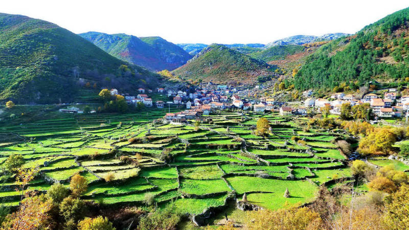 Best months to plan a bike tour in Portugal - Spring Summer Autumn - Quiet villages on the mountains