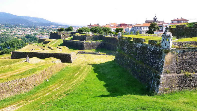 Best months to plan a bike tour in Portugal - Spring Summer Autumn - The beautiful north of portugal